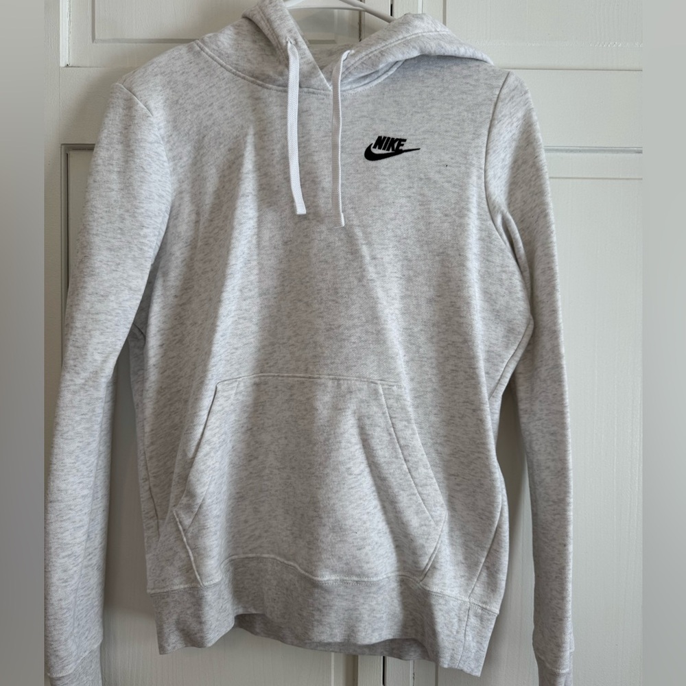 Nike Women's Light Gray Hoodie